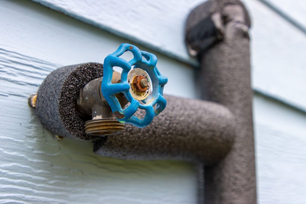 Protect your plumbing from cold weather